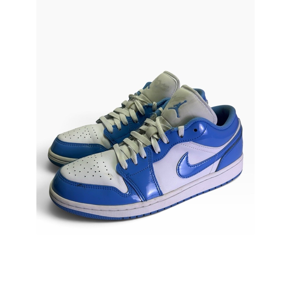 Nike Air Jordan 1 Low SE White Legend Blue Patent UNC FZ2138-114 Men's Size 9.5